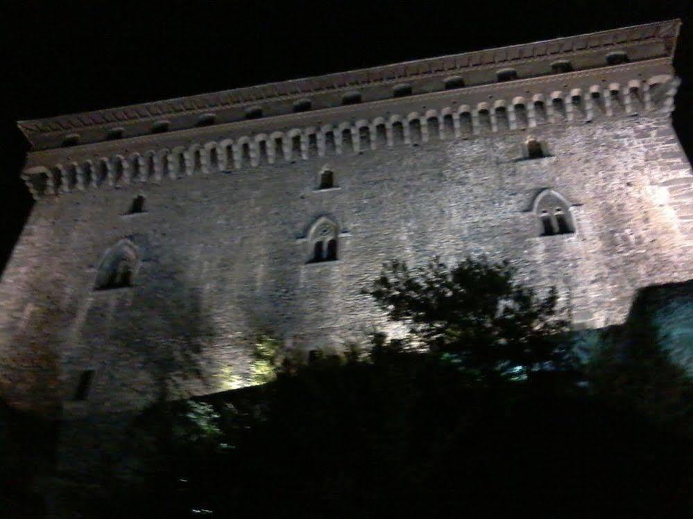 Il Casello Verres Luaran gambar